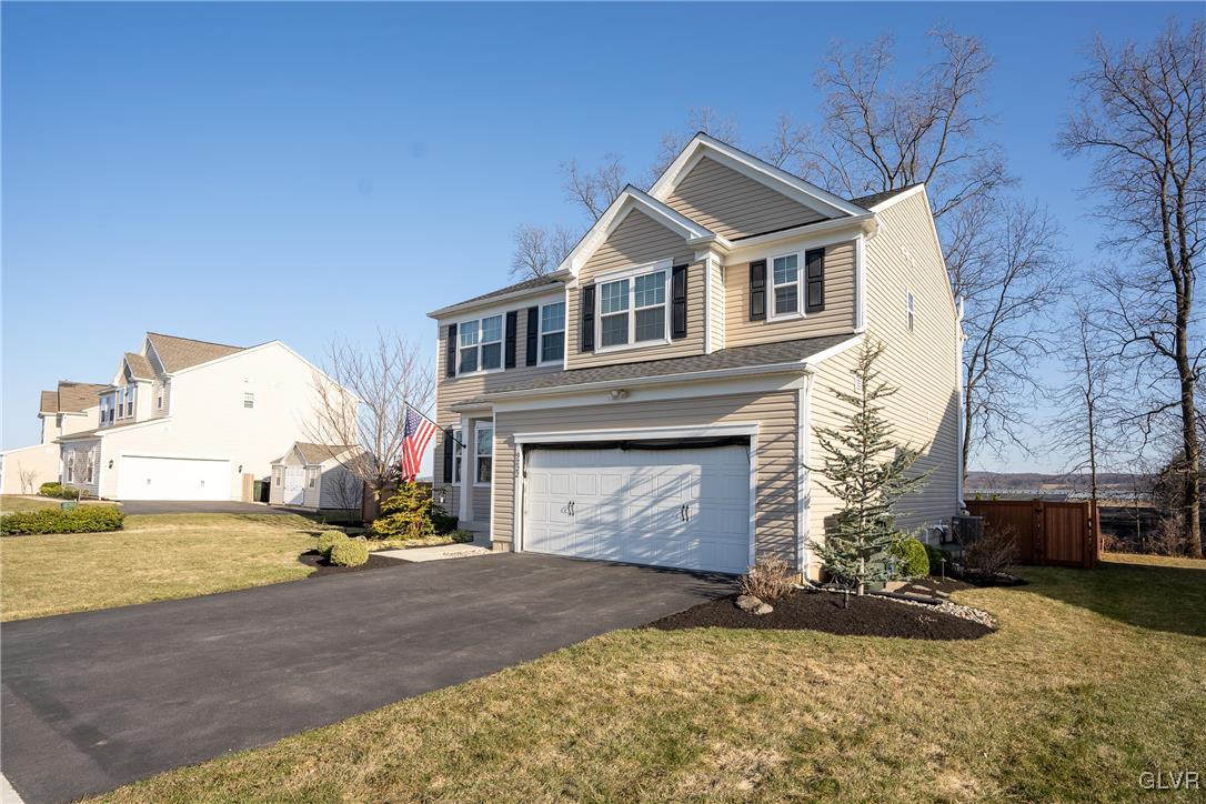 9222 Windy Bush Lane