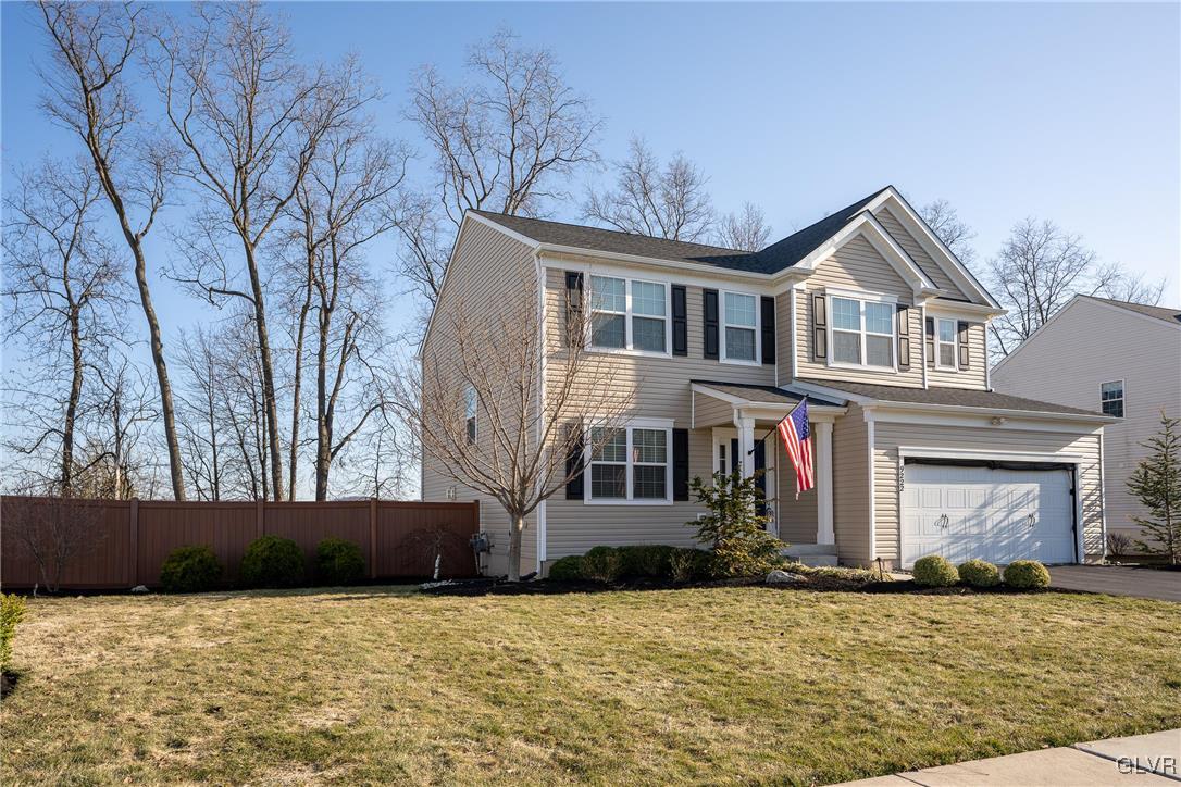 9222 Windy Bush Lane