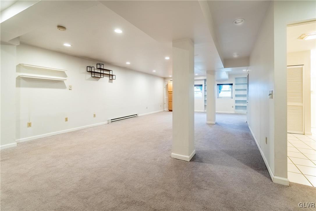 2610 Rolling Green Drive