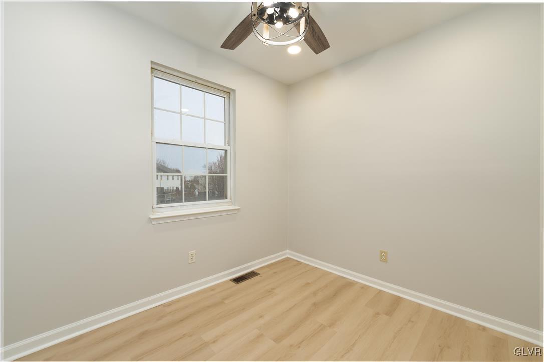 98 Cobblestone Court