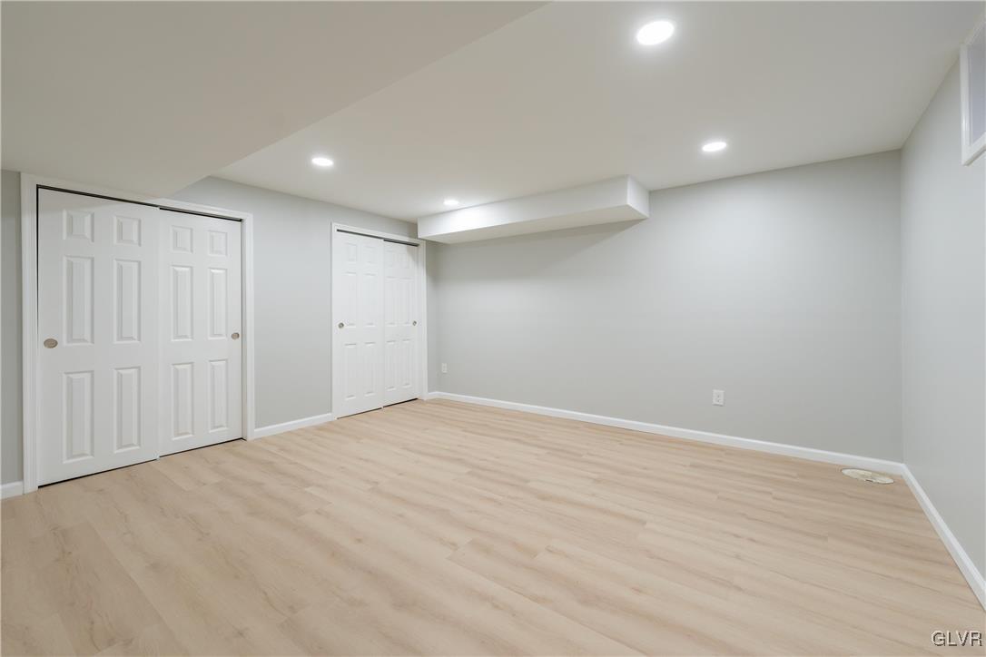 98 Cobblestone Court
