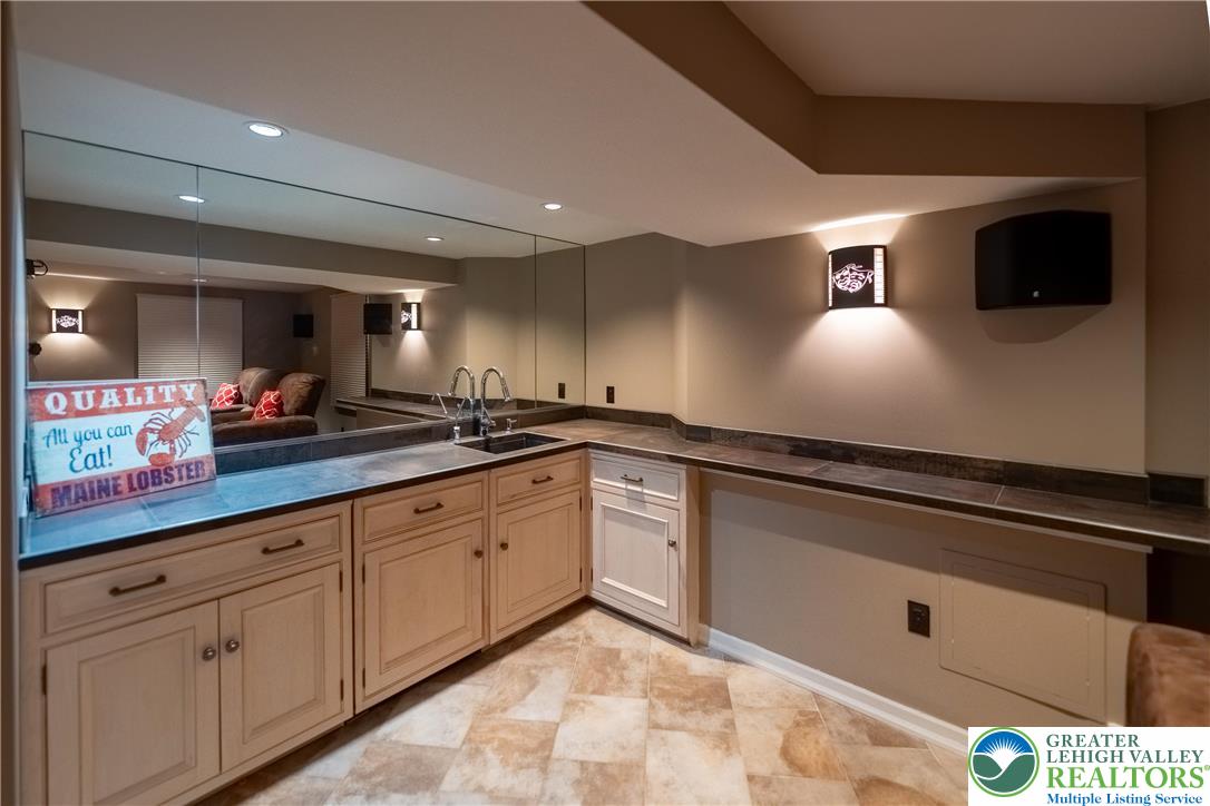 2617 Arbor Circle
