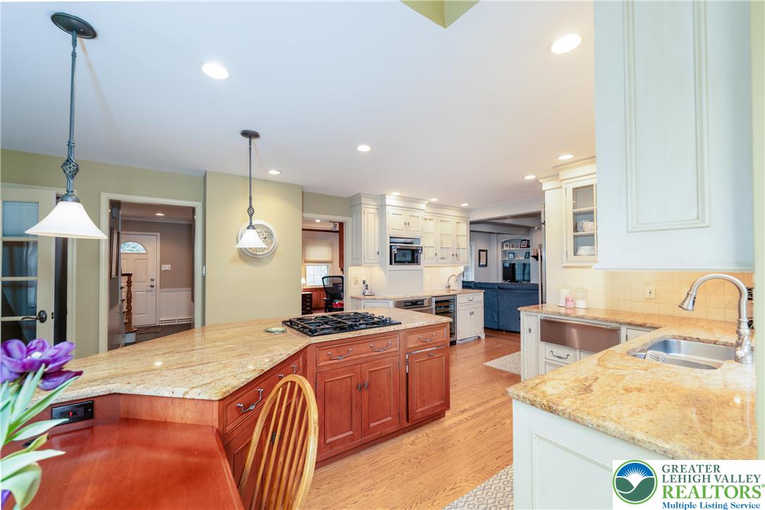 2617 Arbor Circle