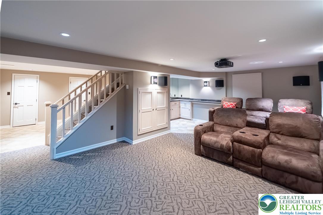 2617 Arbor Circle