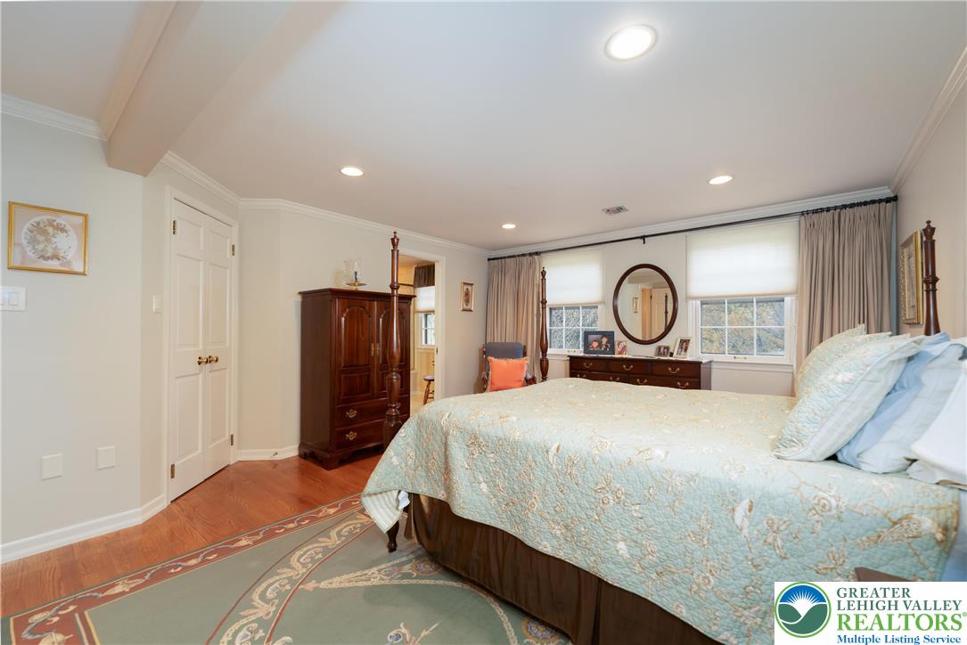 2617 Arbor Circle