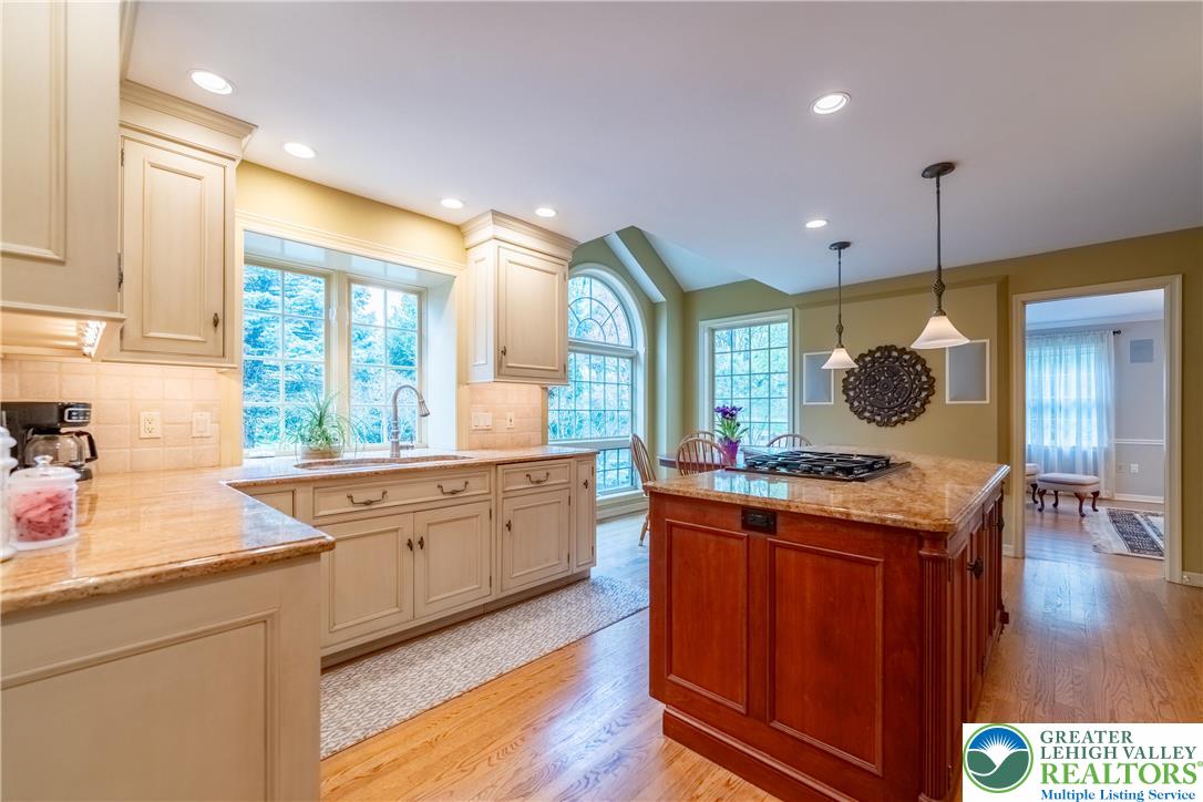 2617 Arbor Circle