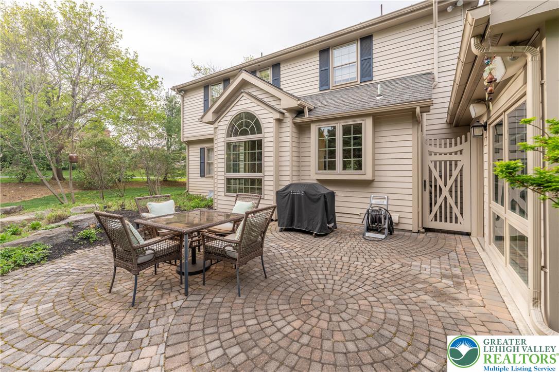 2617 Arbor Circle