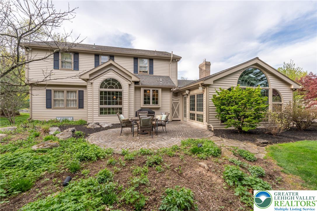 2617 Arbor Circle