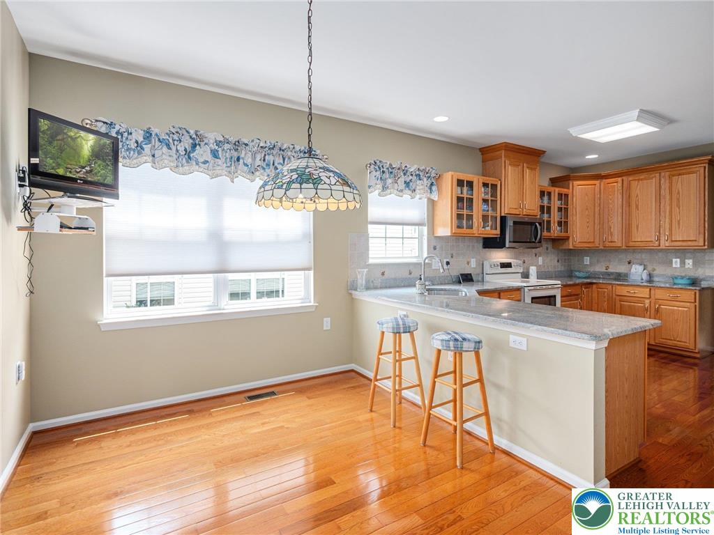 2927 Lifford Lane