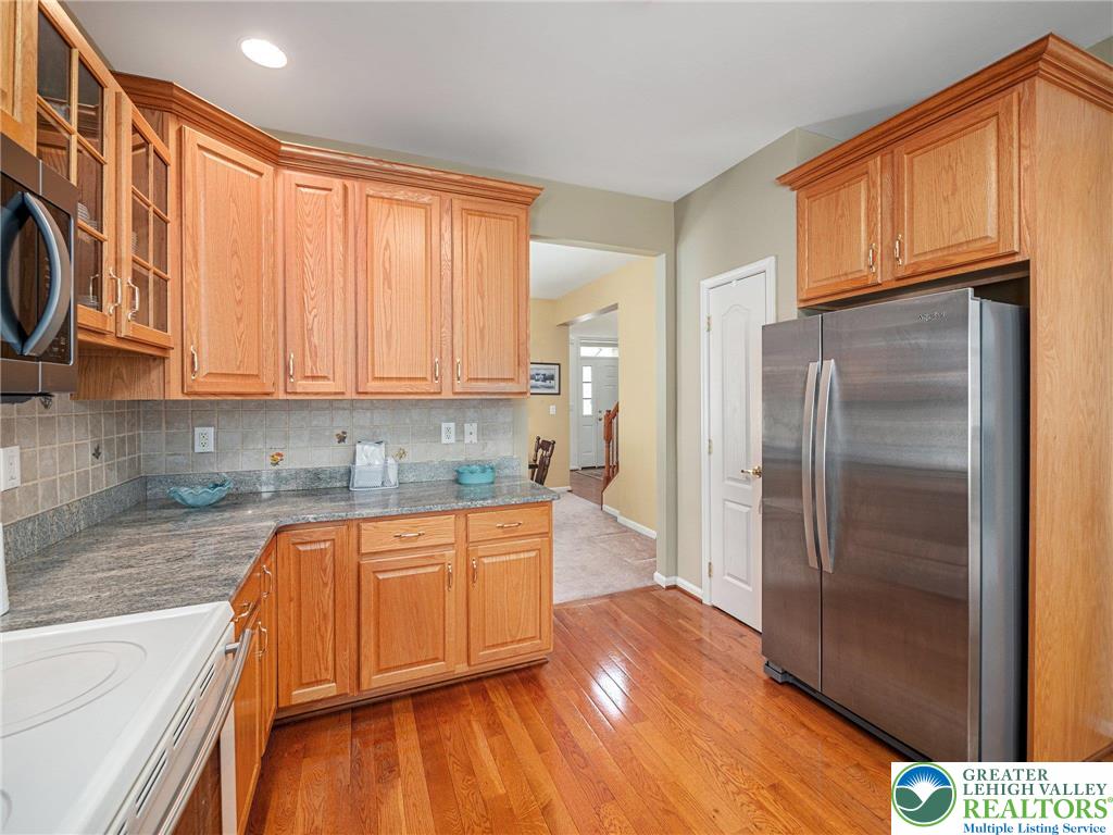 2927 Lifford Lane