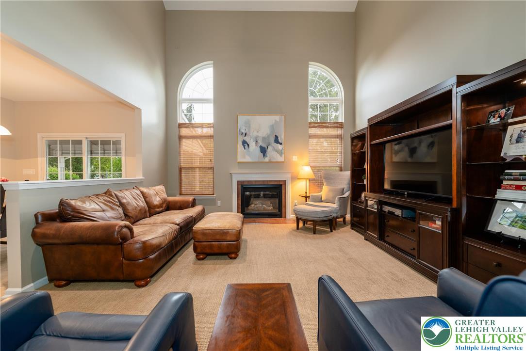 2244 Burgundy Drive