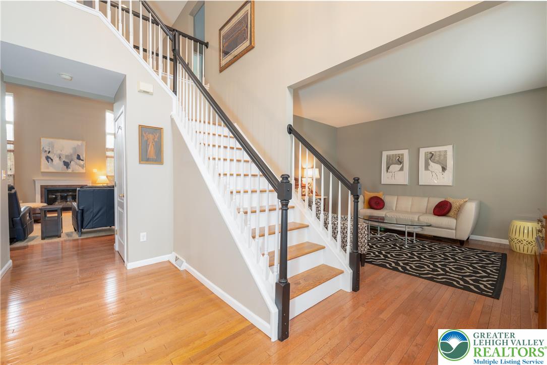 2244 Burgundy Drive