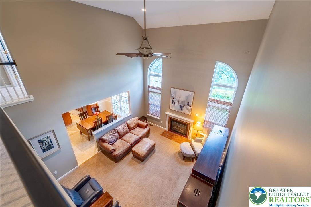 2244 Burgundy Drive
