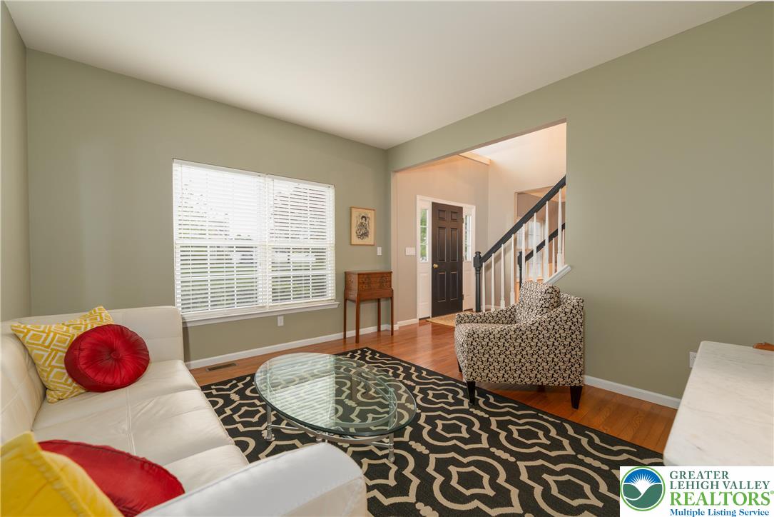 2244 Burgundy Drive