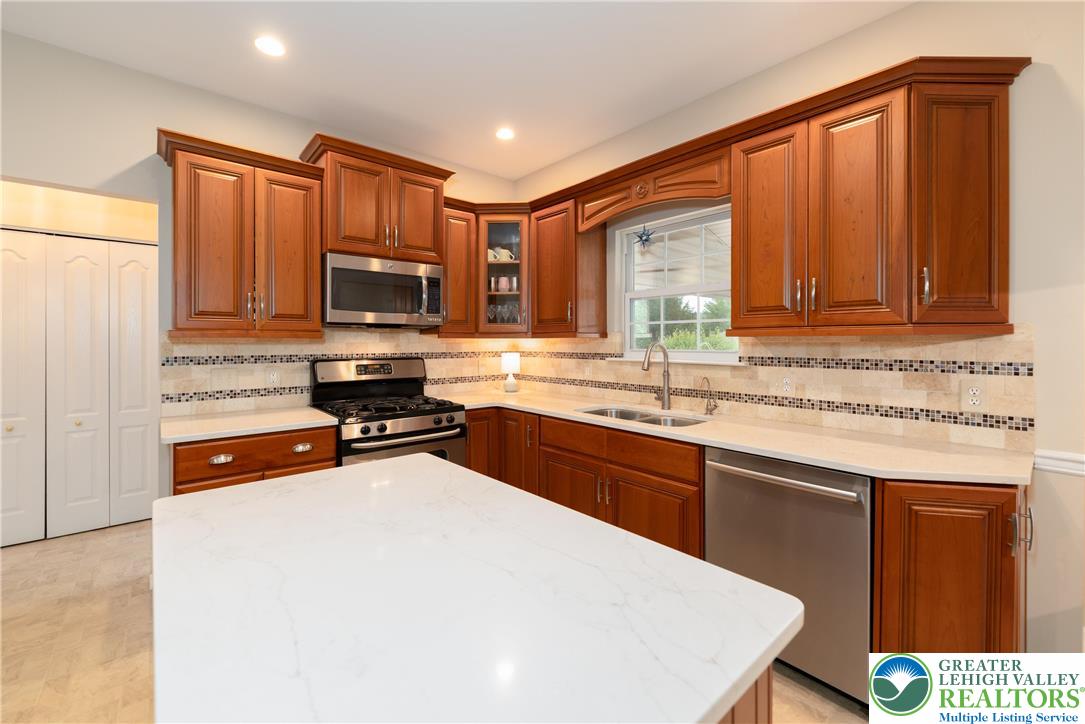 2244 Burgundy Drive