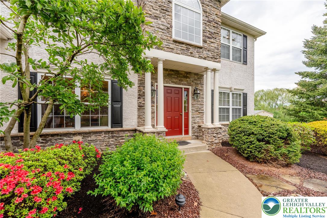 2244 Burgundy Drive