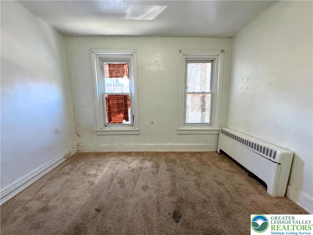 315 Ridge Avenue
