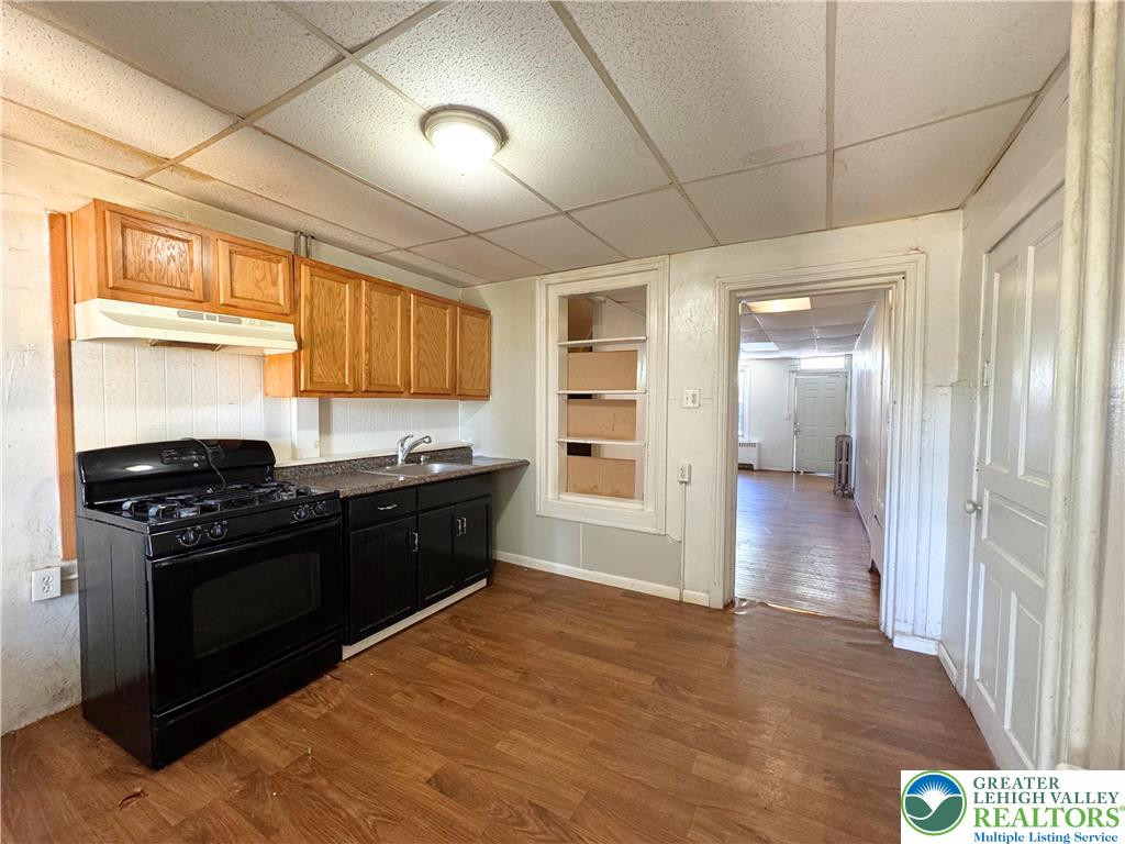 315 Ridge Avenue