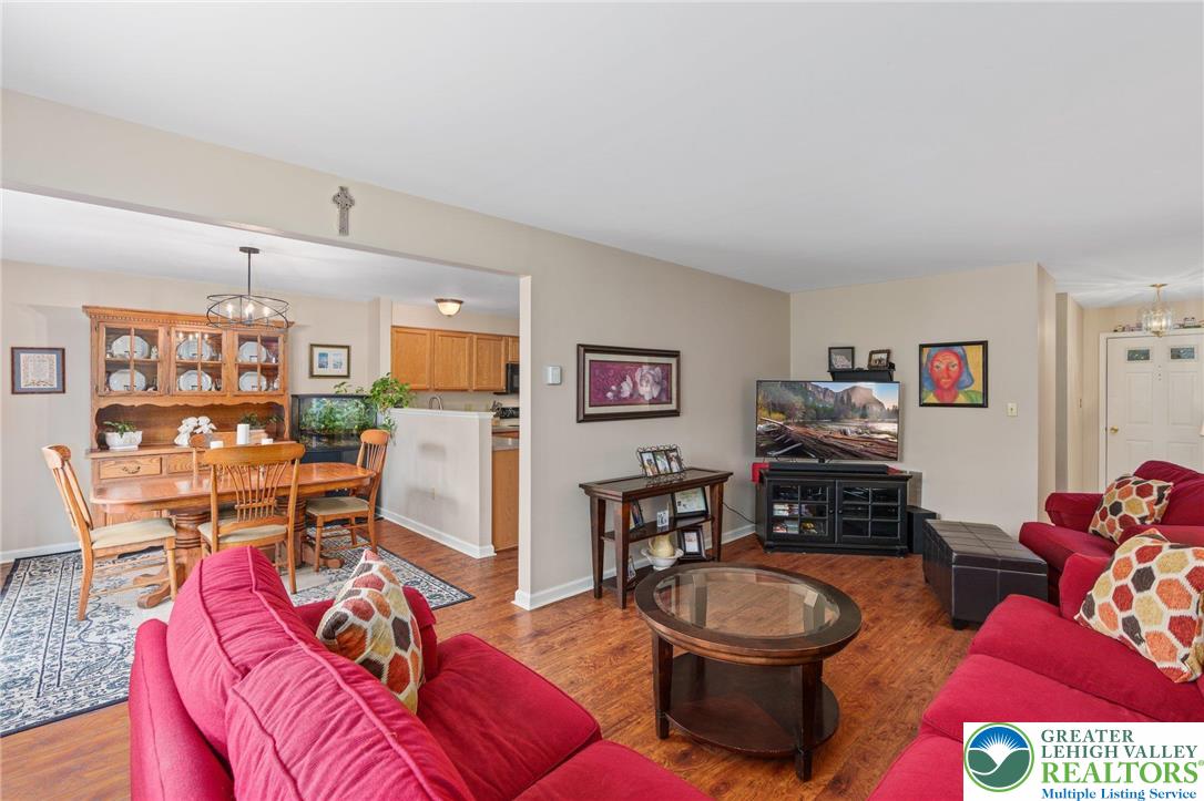 2862 Sequoia Drive