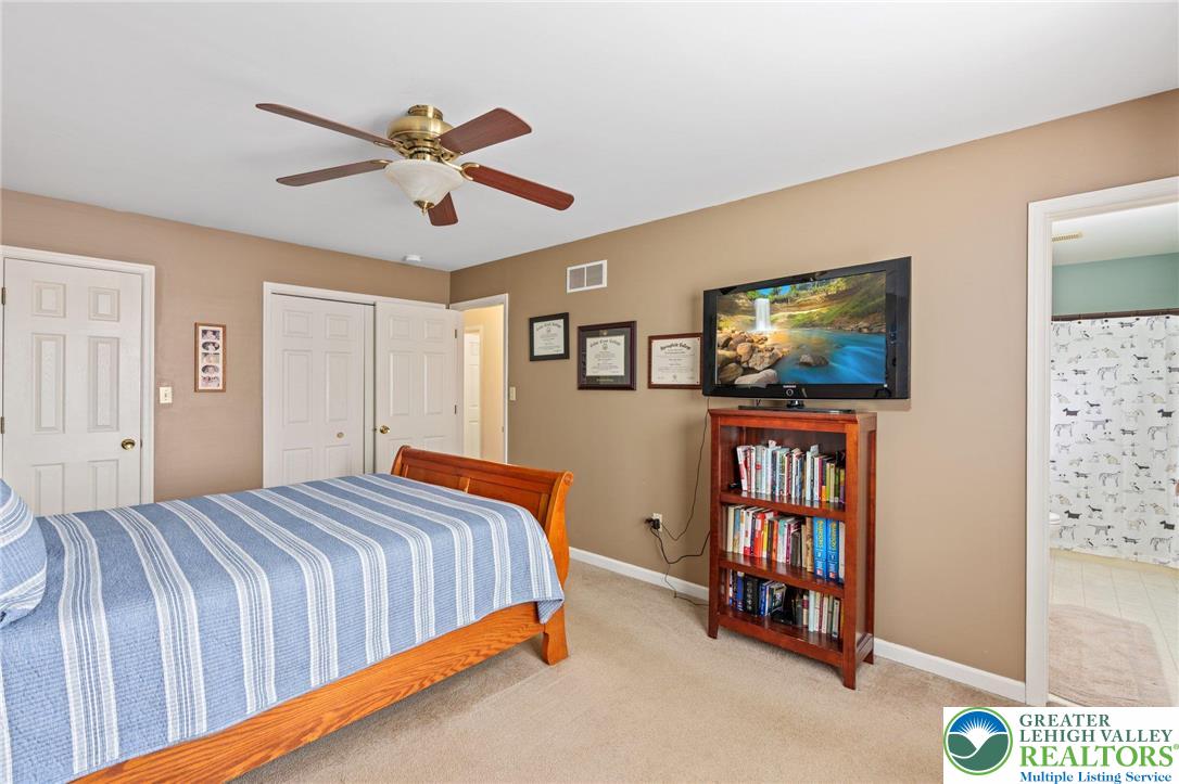 2862 Sequoia Drive