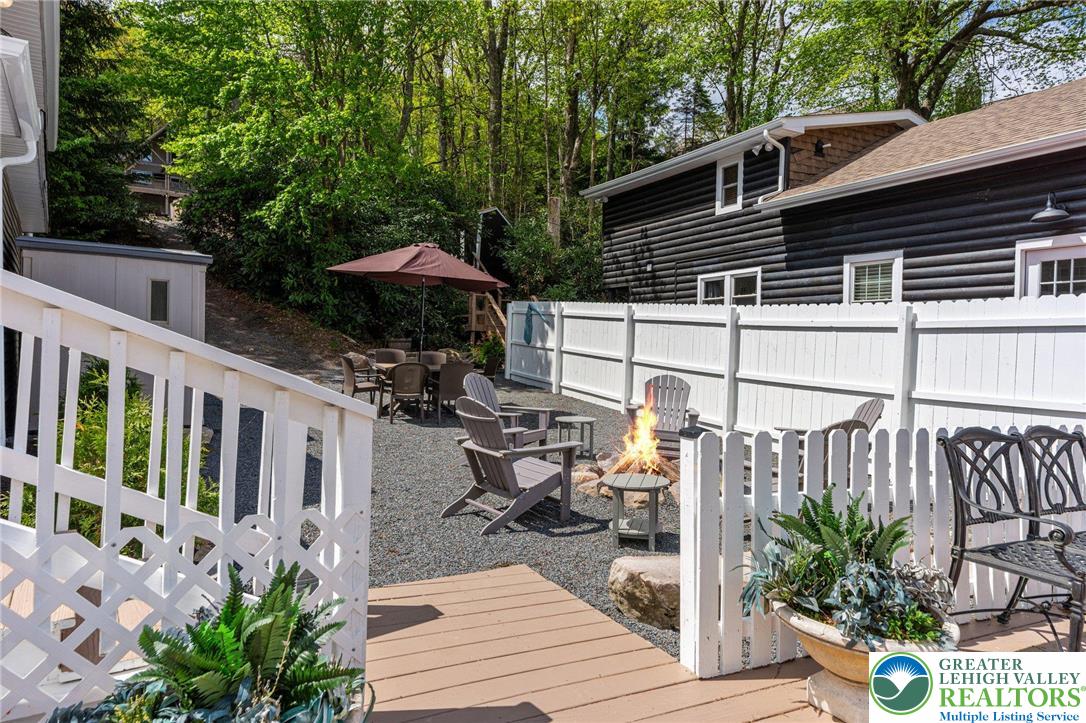 34 South Lake Drive