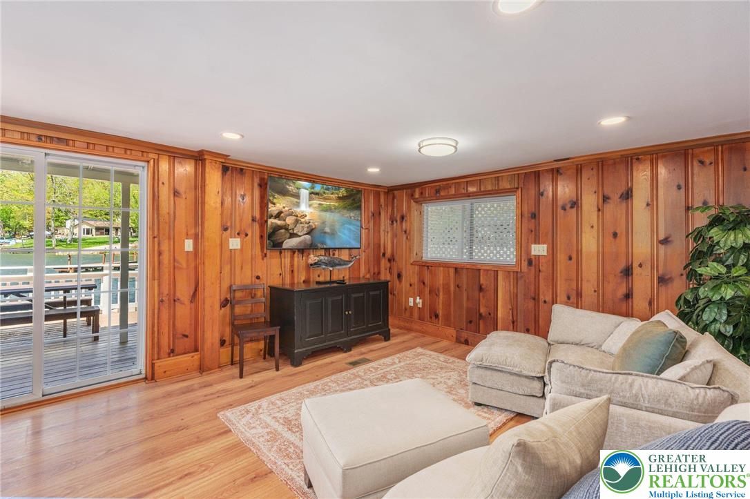 34 South Lake Drive