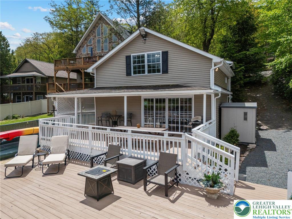 34 South Lake Drive