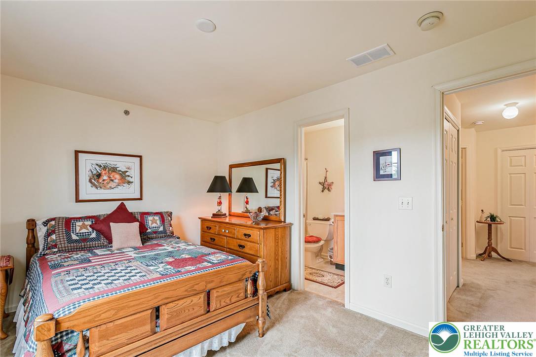6780 Pioneer Drive