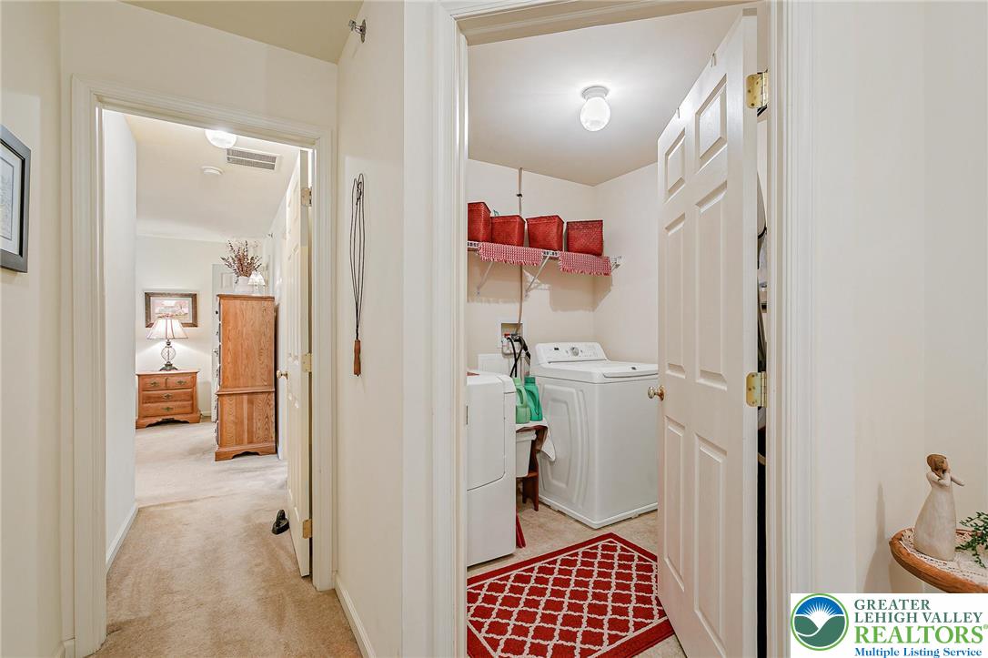 6780 Pioneer Drive