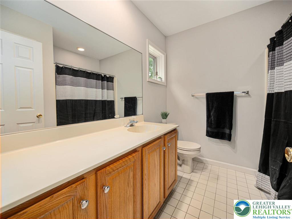 4582 Vera Cruz Road