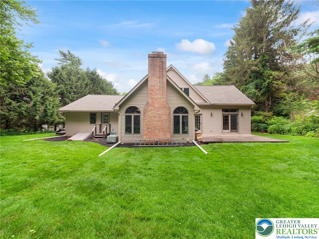 4582 Vera Cruz Road