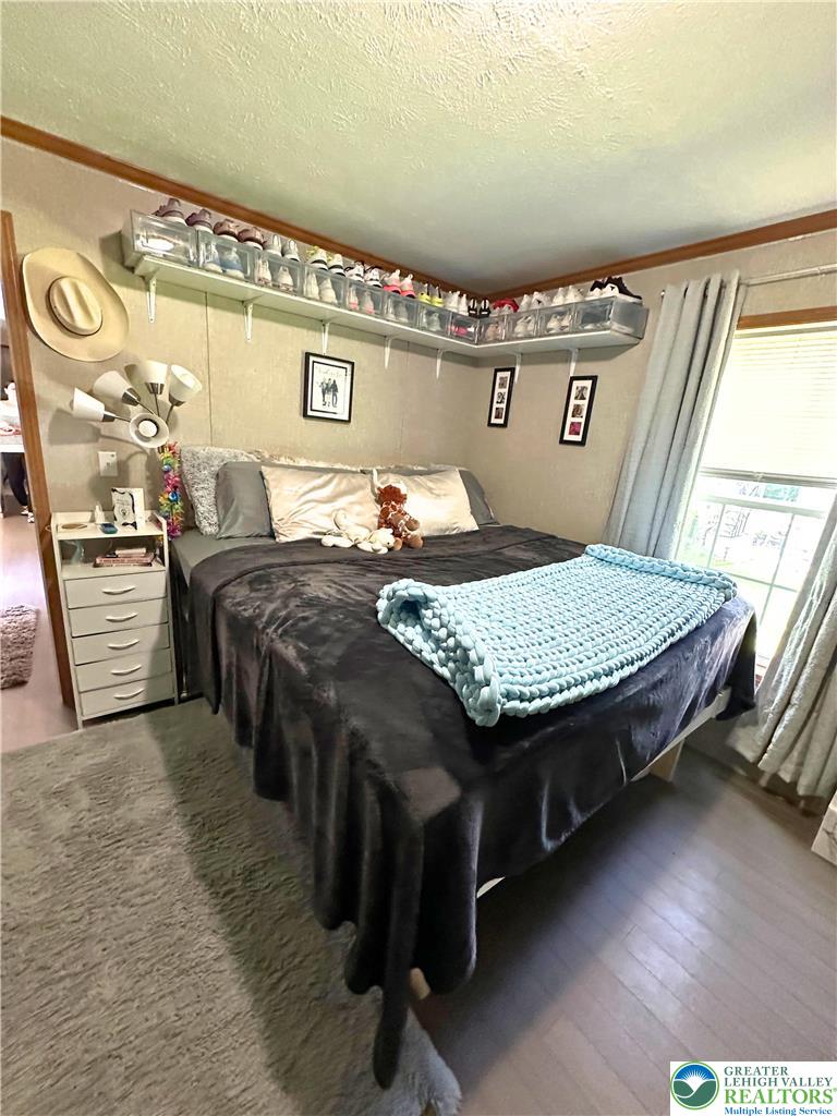 187 Creekside Manor Drive