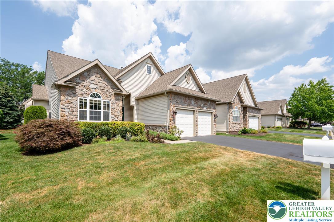 6632 Blue Heather Court