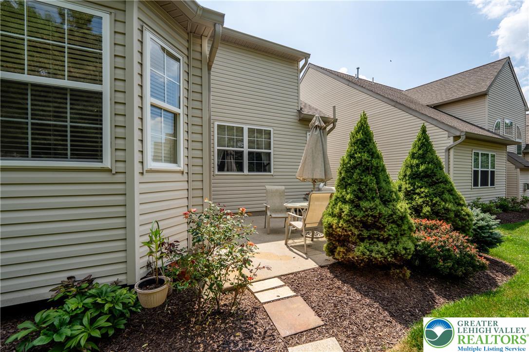6632 Blue Heather Court