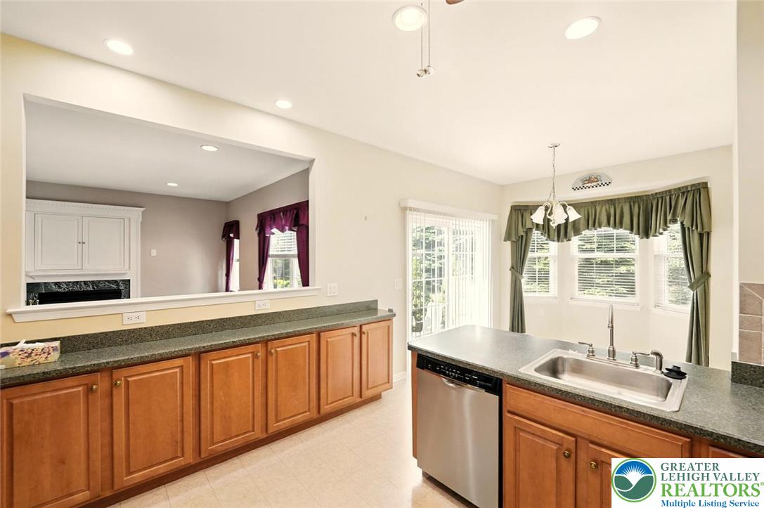 6632 Blue Heather Court