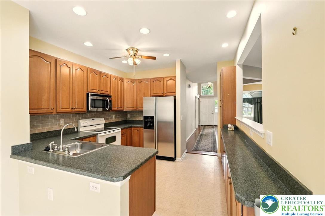 6632 Blue Heather Court