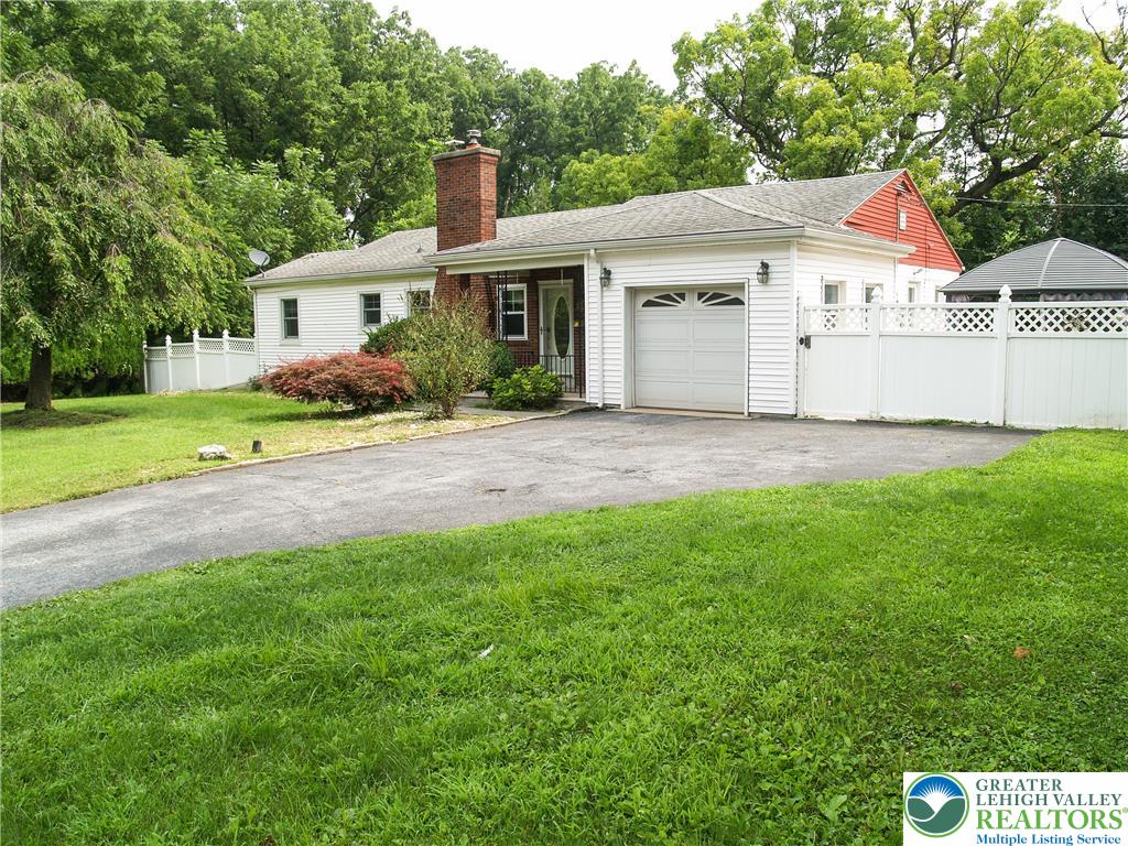 1315 North Cedar Crest Boulevard