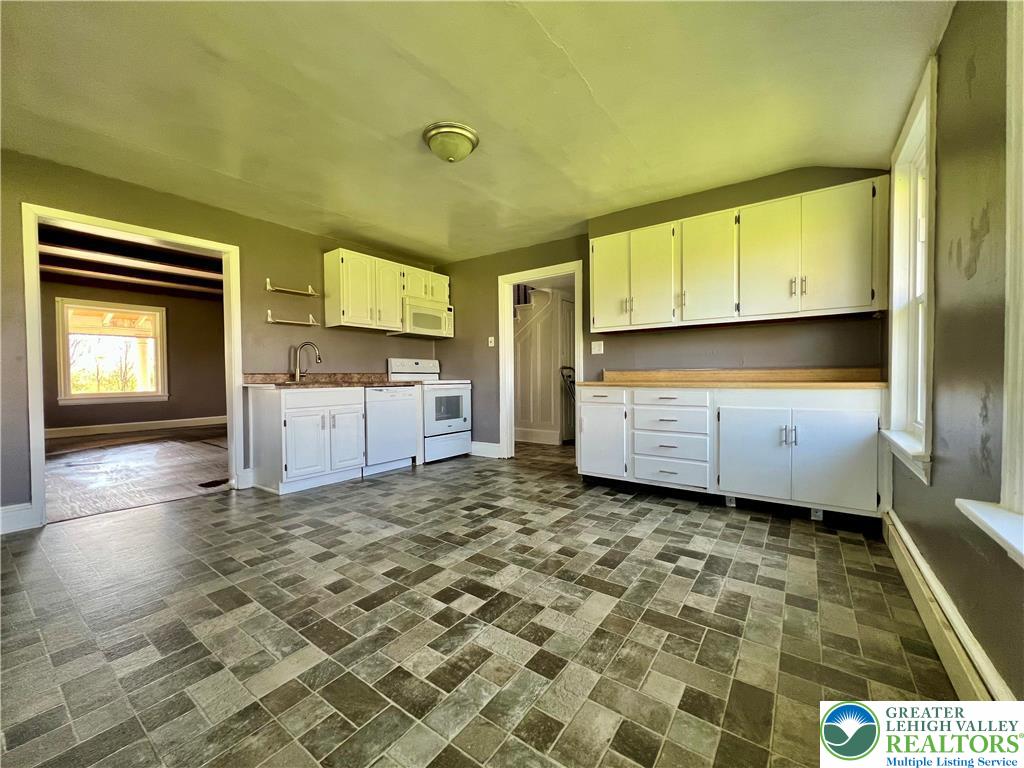 1140 Bull Frog Lane