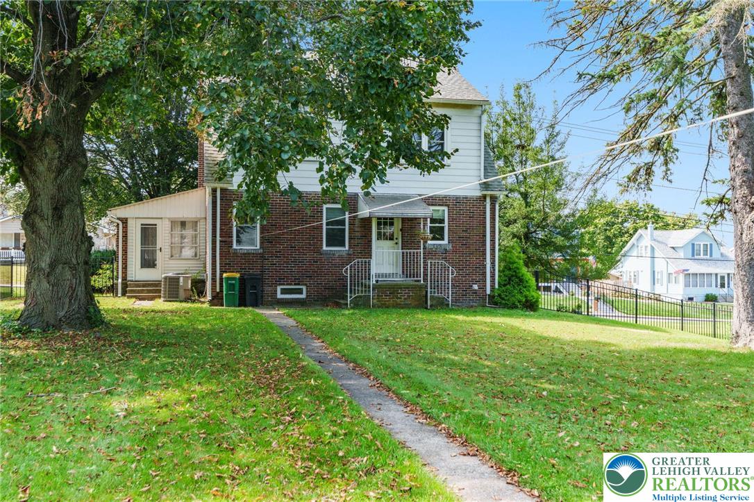 725 East Main Street