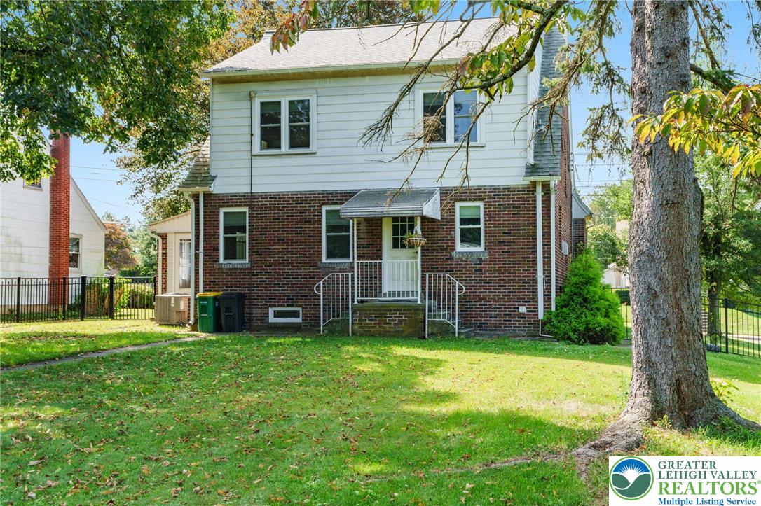 725 East Main Street