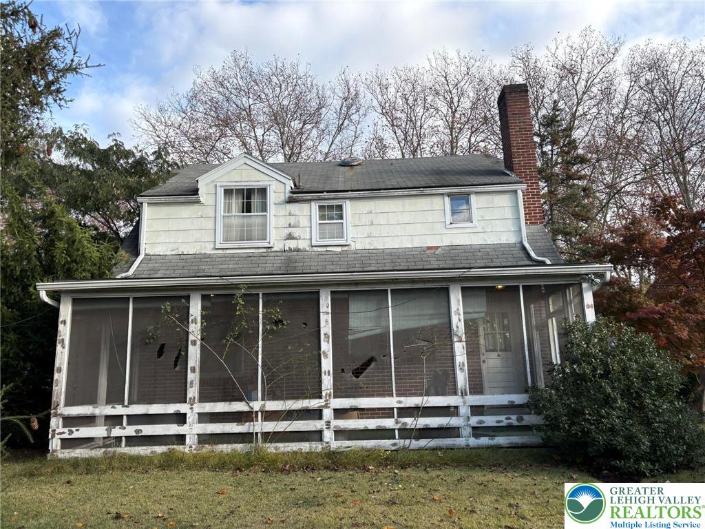 935 Buttonwood Street