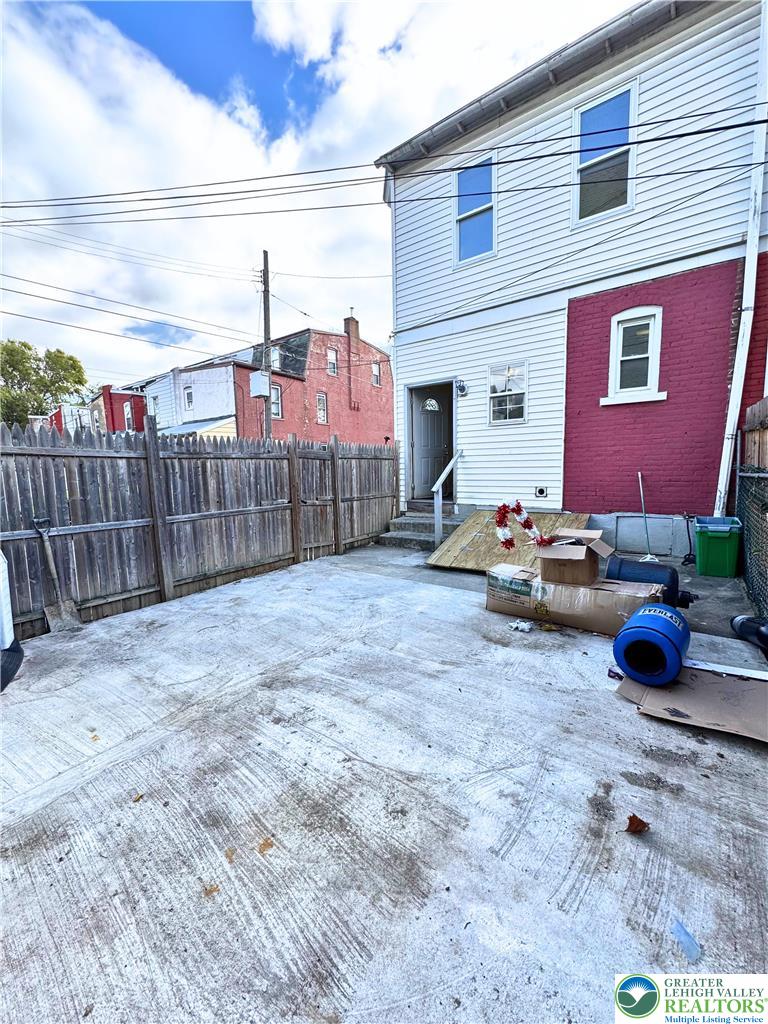 823 Tilghman Street