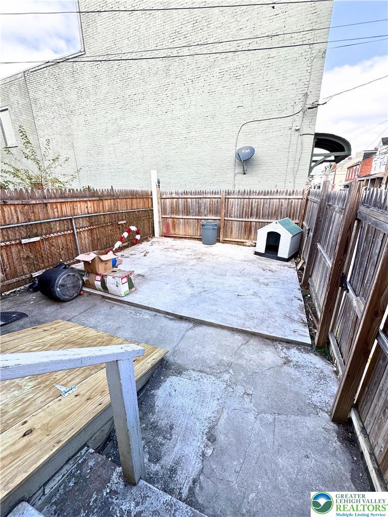 823 Tilghman Street