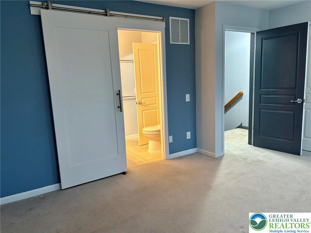 8432 Cromwell Court