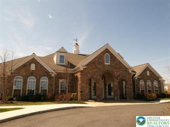 8432 Cromwell Court