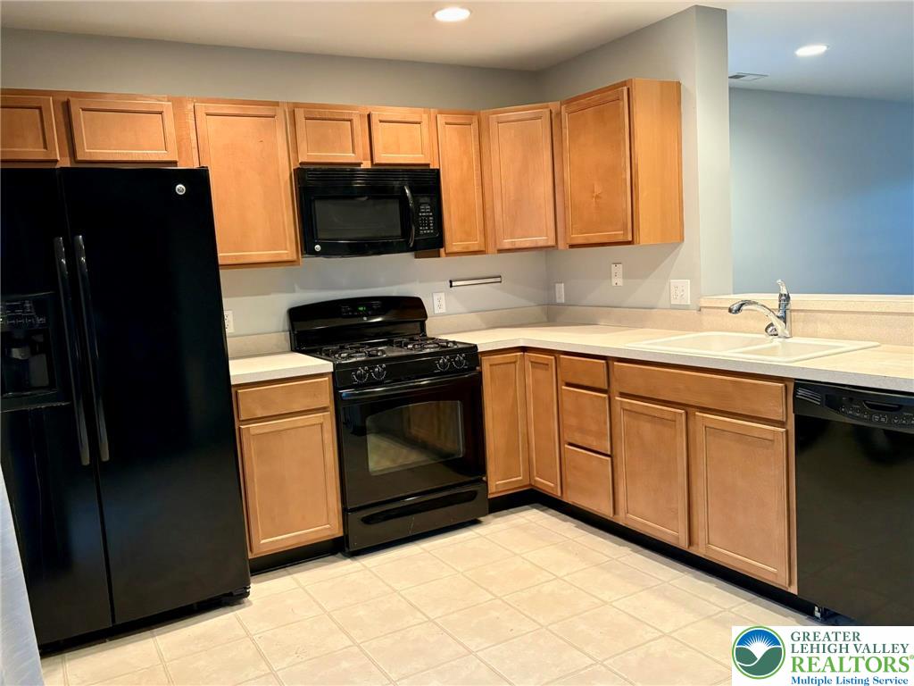 8432 Cromwell Court