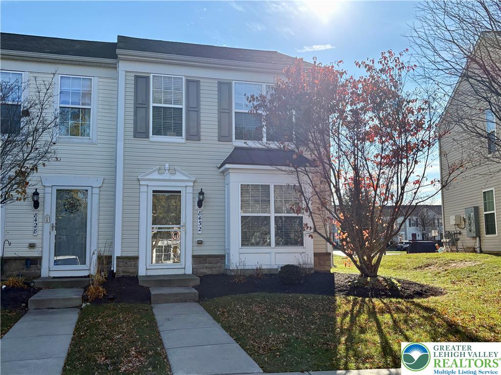 8432 Cromwell Court