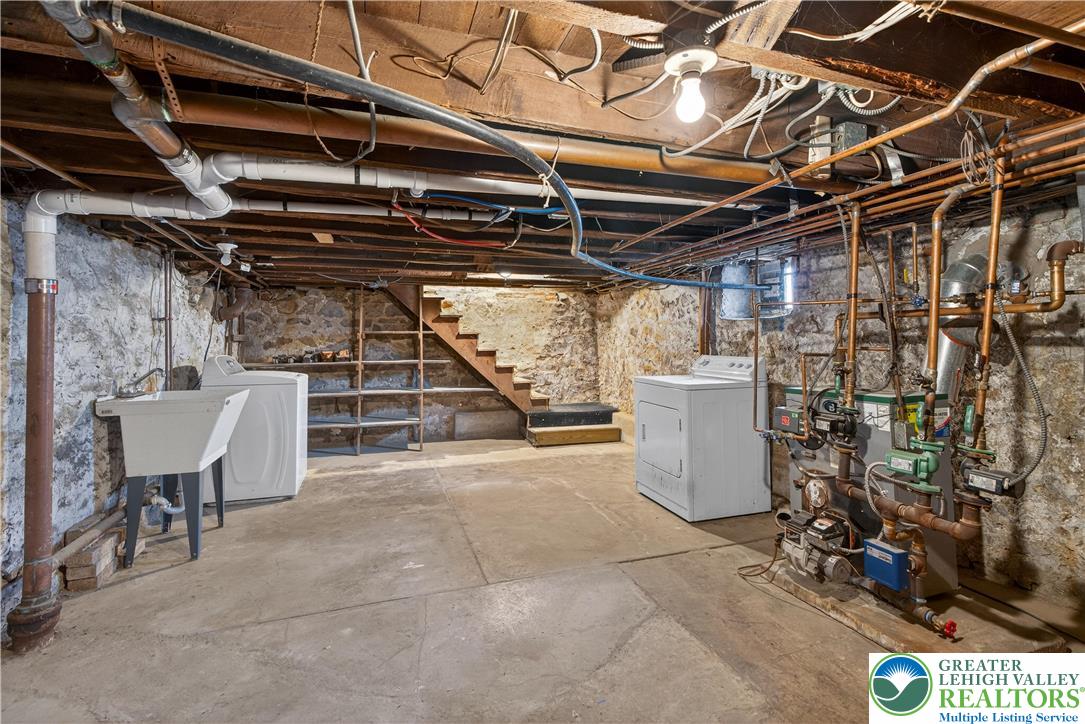 108 West 2nd Street