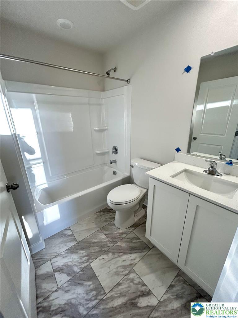 7700 Clayton Avenue