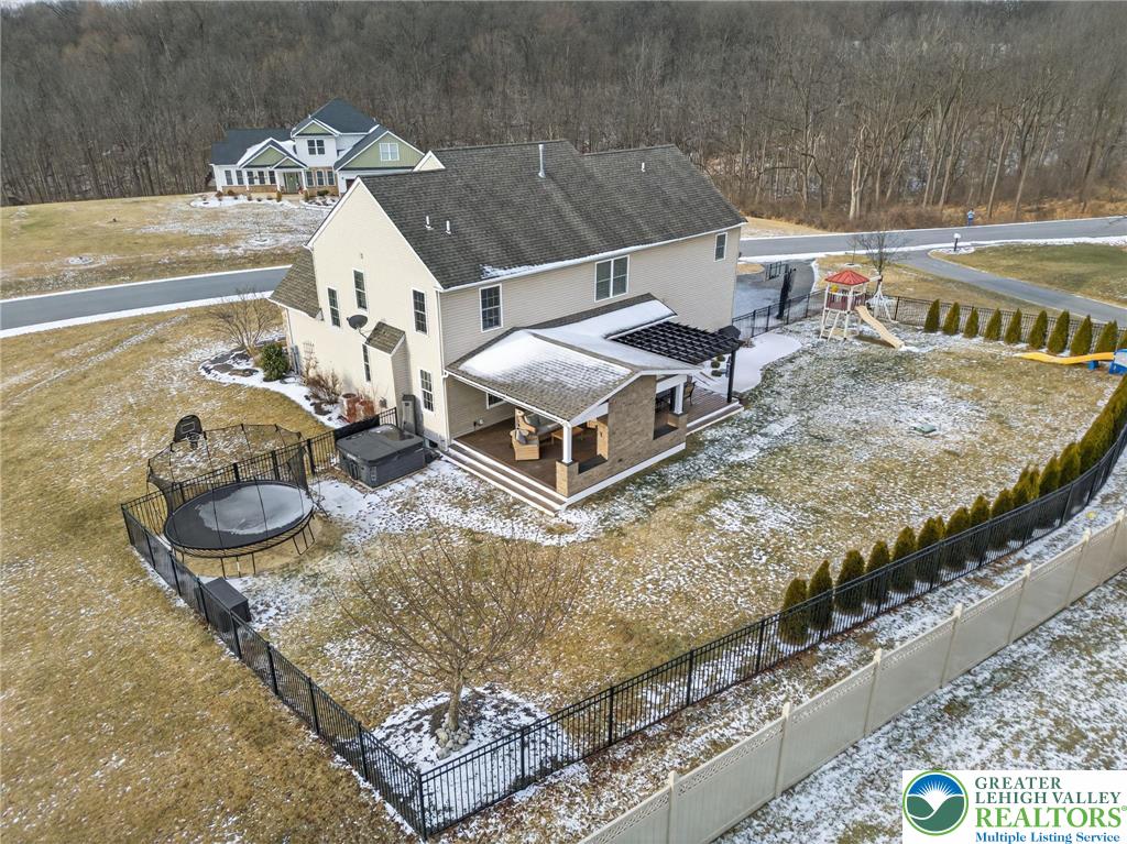 1455 Saratoga Circle